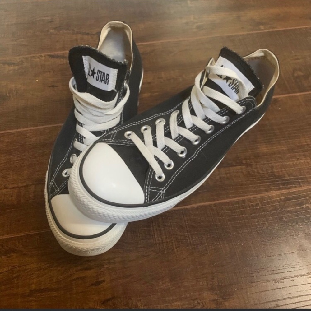 Black Converse
